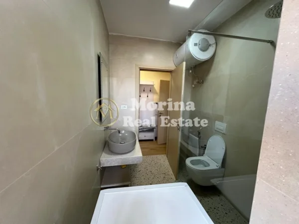 Tirane, jepet me qera apartament 1+1 Kati 5, 34 m² 400 € (Shkolla E Baletit)