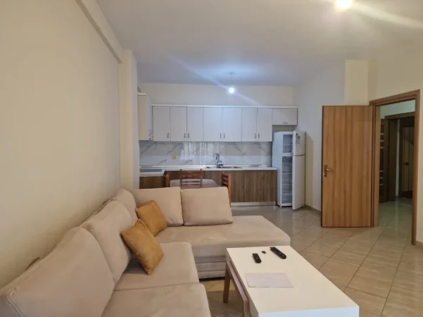 Tirane, jepet me qera apartament 1+1 Kati 2, 70 m² 450 € (Kodra e Diellit ,Rruga e Zallit)