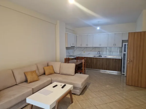Tirane, jepet me qera apartament 1+1 Kati 2, 70 m² 450 € (Kodra e Diellit ,Rruga e Zallit)