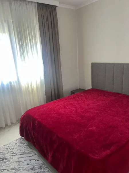 Tirane, jepet me qera apartament 2+1 Kati 3, 70 m² 475 € (Rruga Kujtim Laro)