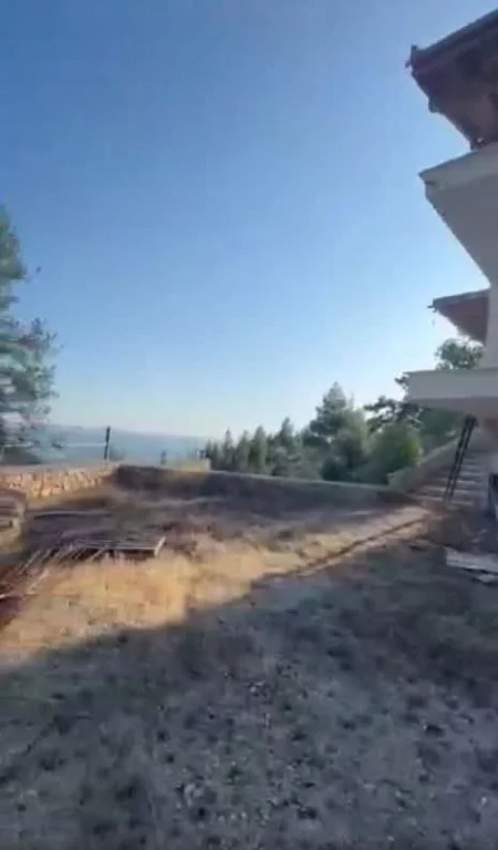 Tirane, shitet nga Pronari, pa-komision Vile 3 Katshe Kati 2, 375 m² 697.000 € (rruga e dajtit)