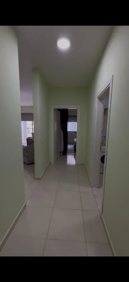 Tirane, jepet me qera apartament 1+1+Aneks+Ballkon Kati 4, 600 €