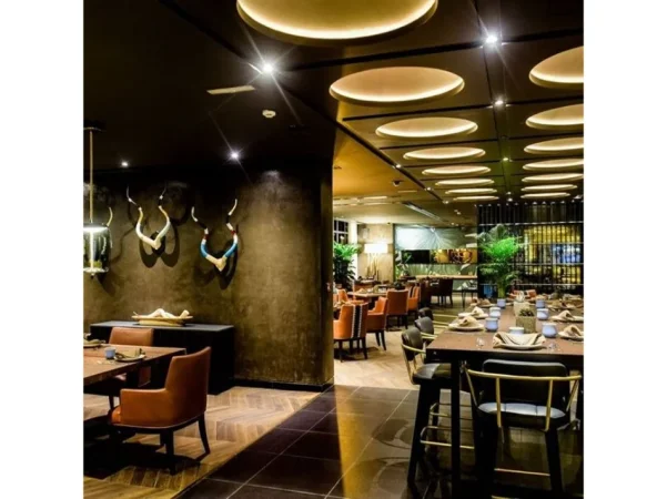 Tirane, jepet me qera ambjent biznesi Kati 0, 160 m² 3.000 € (Stadiumi Dinamo)