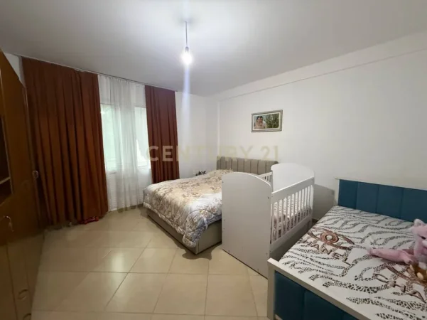 Tirane, shitet apartament 2+1 Kati 1, 105 m² 113.000 € 
