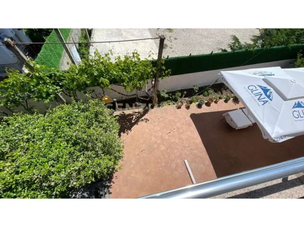 Durres, shitet Vile 4+1+Ballkon Kati 0, 379 m² 295.000 € 