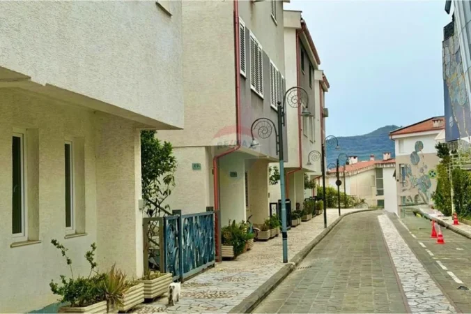 Tirane, shitet apartament , 114 m² 205.000 € 