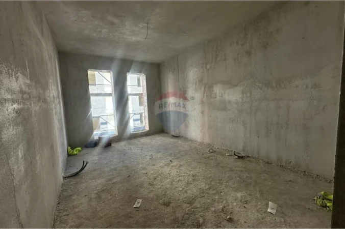 Tirane, shitet apartament , 110 m² 121.500 € 