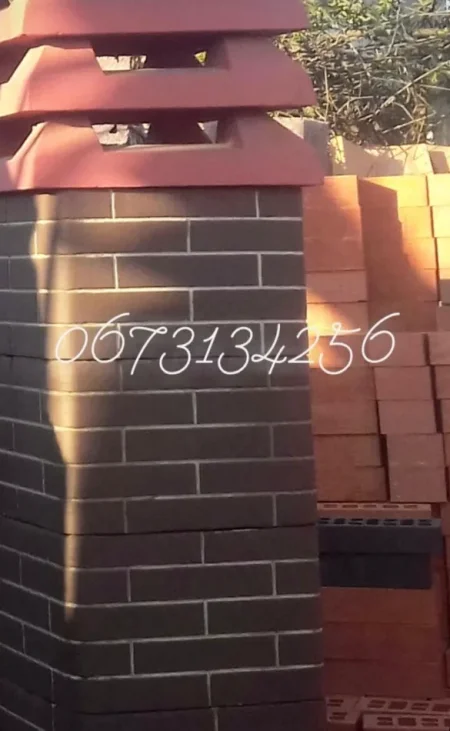 Tirane, shes Tulla dekorative, tulla xhami,Tulla shamat të reja dhe të përdorura oxhaqe, furra, pllaka balte veshjeje, etj 10 €