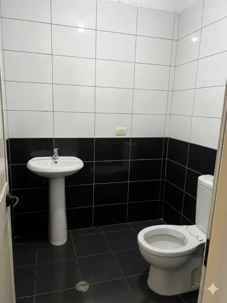 Tirane, jepet me qera nga Pronari, pa-komision dyqan Kati 0, 50 m² + vend parkimi  400 € (Rruga Shefqet Kuka,ngjitur me Cafe Luna)