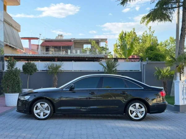 Fier, shes makine AUDI A6-3.0 DIESEL TDI-QUATRO-AUTOMATIK-MUNDESI NDERRIMI- Nafte, e zeze automatik Klima 284.000 km 7.400 €