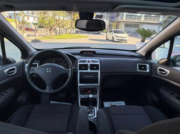 Fier, shes makine OKAZION-PEUGEOT 307SW-2.0 DIESEL-AUTOMATIK PANORAMA-XHAMA TE ZINJ- Nafte, blu automatik Kondicioner 275.000 km 2.300 €