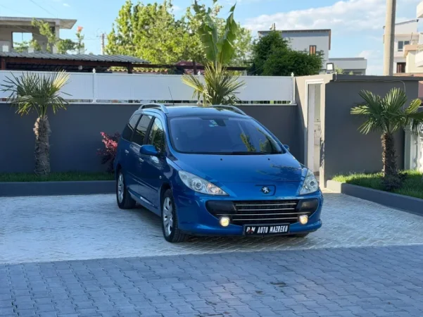 Fier, shes makine OKAZION-PEUGEOT 307SW-2.0 DIESEL-AUTOMATIK PANORAMA-XHAMA TE ZINJ- Nafte, blu automatik Kondicioner 275.000 km 2.300 €