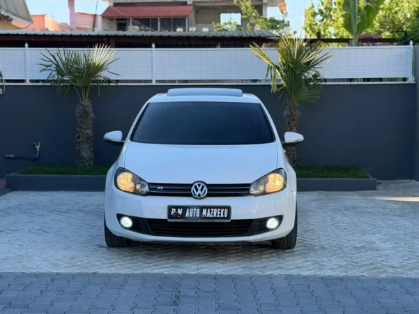 Fier, shes makine VW GOLF 6-2.0 DIESEL-AUTOMATIK-FULL OPTIONS SAPO ARDHUR-ME DOGAN- Nafte, e bardhë automatik Klima 217.000 km 6.500 €
