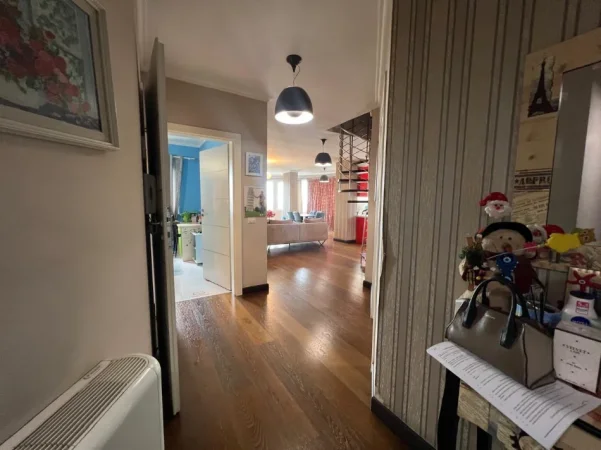 Tirane, shitet apartament 2+1 Kati 10, 115 m² 217.000 € (Bulevardi Bajram Curri)