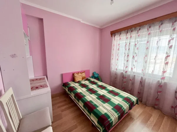 Pogradec, shitet apartament 2+1 , 106.000 € 