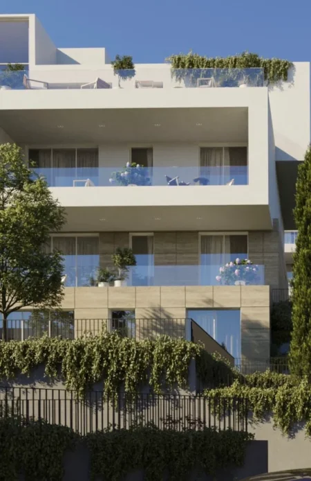 Tirane, shitet apartament 3+1 , 134 m² 241.450 € (Liqeni i Farkes)