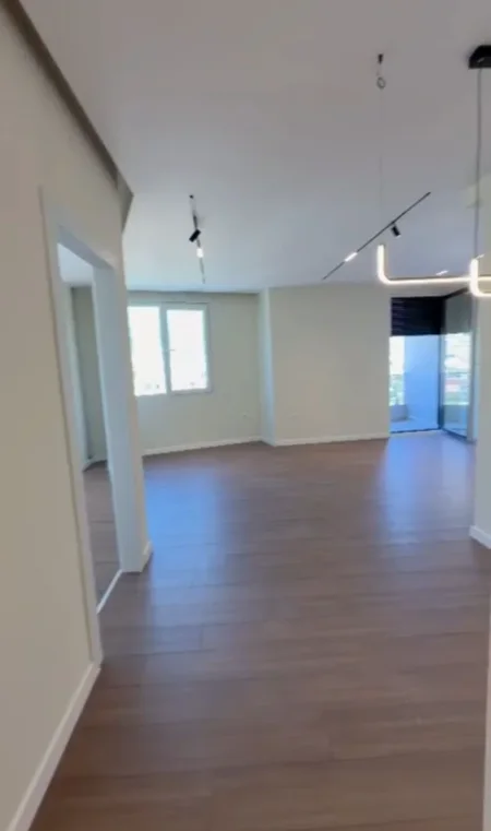 Tirane, shitet apartament 2+1 Kati 5, 79 m² 235.000 € (Materniteti i Ri, Tiranë)