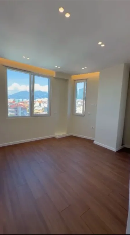 Tirane, shitet apartament 2+1 Kati 5, 79 m² 235.000 € (Materniteti i Ri, Tiranë)