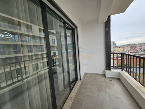 Tirane, jepet me qera apartament 2+1 Kati 7, 99 m² 800 € (RRUGA E DURRESIT)