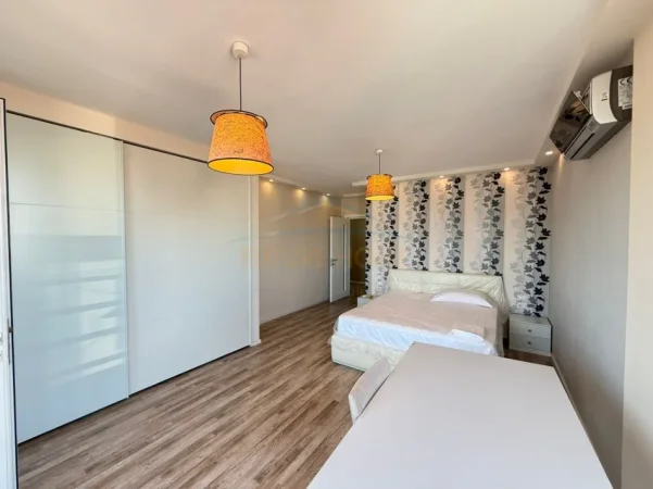 Tirane, shitet apartament 2+1 Kati 4, 125 m² 220.000 € (SELITE)