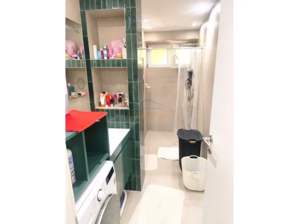 Tirane, shitet apartament 2+1 Kati 2, 78 m² 220.000 € (BRRYLI)