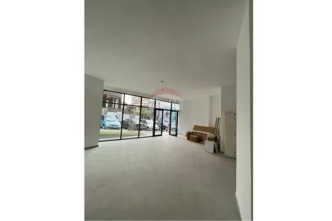 Tirane, jepet me qera , 84 m² 1.100 € (Ambasada Amerikane)