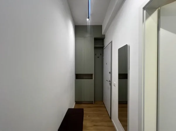 Tirane, jepet me qera apartament 1+1 Kati 3, 55 m² 400 € (Rezidenca OXA, Fresk)