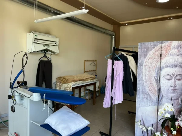 Tirane, shitet dyqan , 64 m² 50.000 € (Siri Kodra)