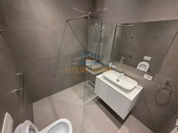 Tirane, jepet me qera apartament 1+1 Kati 3, 72 m² 1.000 € (Kompleksi Delijorgji)