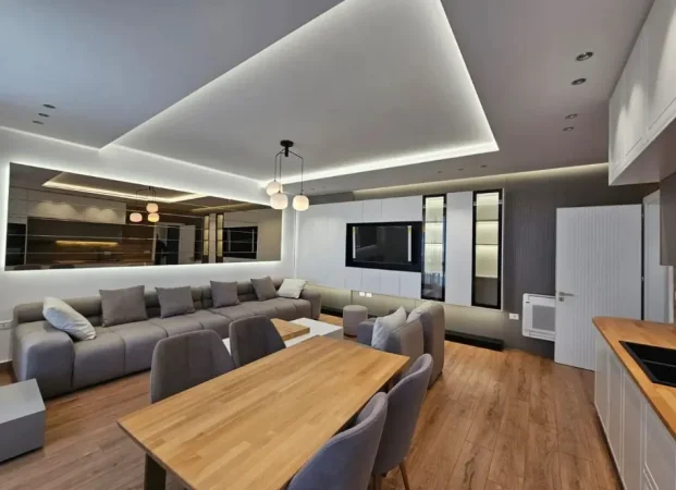 Tirane, jepet me qera apartament 1+1 Kati 6, 650 € (bulevardi i ri)