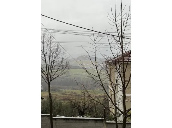 Tirane, jepet me qera Vile 2 Katshe Kati 2, 162 m² 1.300 € 