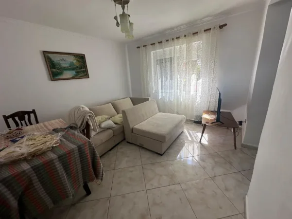 Tirane, shitet apartament 2+1+Ballkon Kati 2, 73 m² 145.000 € (Ali Demi)