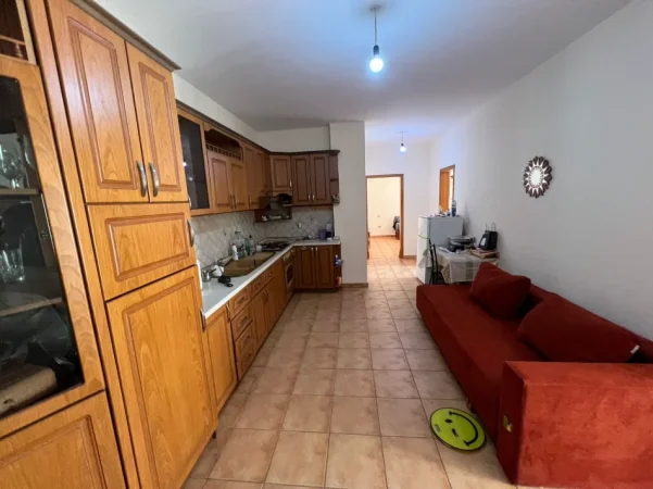 Durres, shitet apartament 2+1+Ballkon Kati 4, 112 m² 125.000 € (Iliria Pavaresia Plazh)