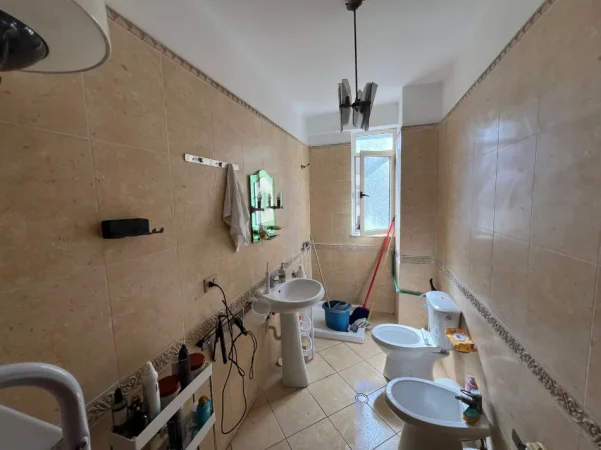 Durres, shitet apartament 2+1+Ballkon Kati 4, 112 m² 125.000 € (Iliria Pavaresia Plazh)
