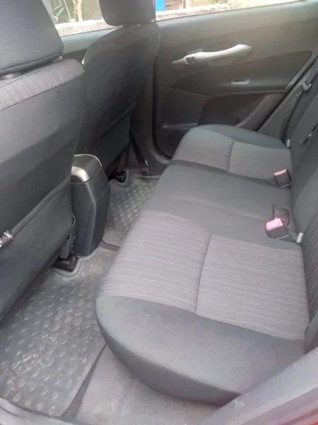 Tirane, shitet makine Toyota Auris Nafte, e kuqe automatik Kondicioner 190.000 km