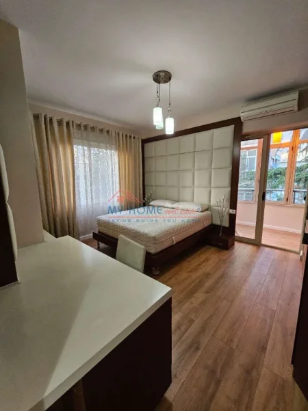 Tirane, shitet apartament 2+1+Ballkon Kati 3, 98 m² 234.000 € (Mine Peza)