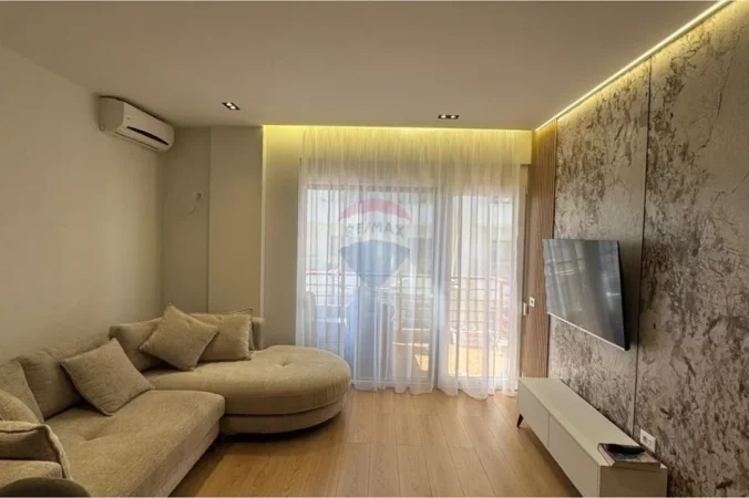 Shitet Apartament 1+1~ Pamje nga Deti|Qerret