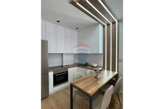 Shitet Apartament 1+1~ Pamje nga Deti|Qerret