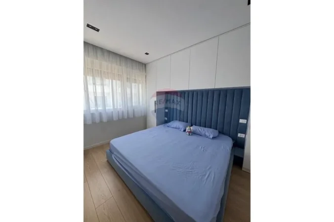 Shitet Apartament 1+1~ Pamje nga Deti|Qerret