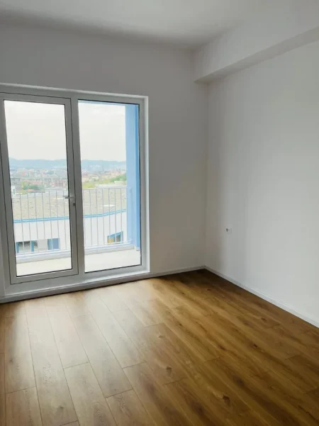 Tirane, shitet apartament 1+1 Kati 3, 62 m² 696.020.003 € (Fresku)