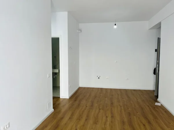 Tirane, shitet apartament 1+1 Kati 3, 62 m² 696.020.003 € (Fresku)