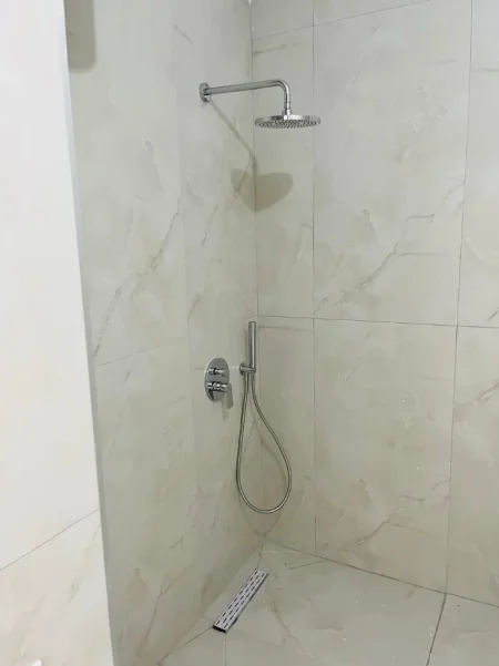 Tirane, shitet apartament 1+1 Kati 3, 62 m² 696.020.003 € (Fresku)