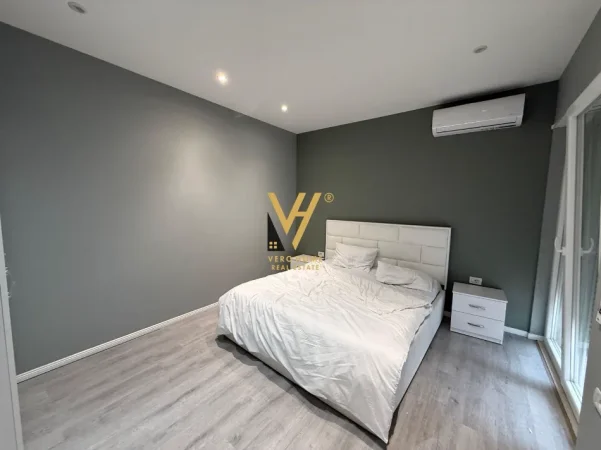 Tirane, jepet me qera apartament 1+1+Ballkon Kati 2, 62 m² 420 € (SHKOZE)