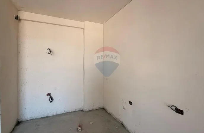 Tirane, shitet apartament 1+1 Kati 4, 50 m² 90.000 € (Ali dem ID: 530261084-53)