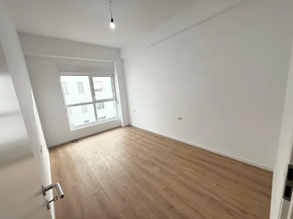 Tirane, shitet apartament 1+1 Kati 2, 60 m² (Ali Demi)
