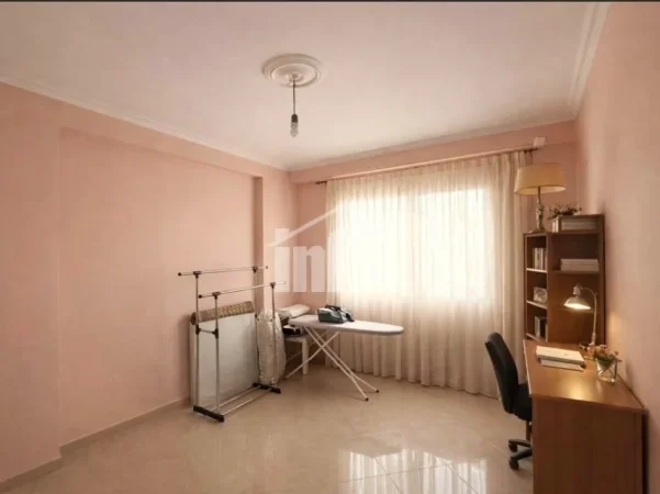 Tirane, shitet apartament 2+1 Kati 4, 115 m² 230.000 € (PRANË GJIMNAZIT “PARTIZANI”)