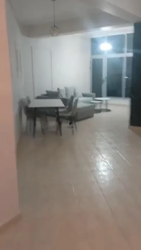 Tirane, jepet me qera apartament 2+1 Kati 3, 100 m² 700 € (MINE PEZA)