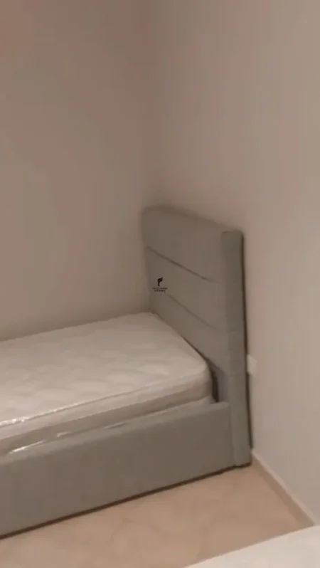 Tirane, jepet me qera apartament 2+1 Kati 3, 100 m² 700 € (MINE PEZA)