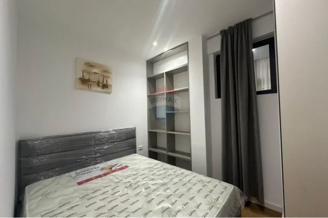 Tirane, shitet apartament 1+1 , 53 m² 145.000 € (Komuna e Parisit)