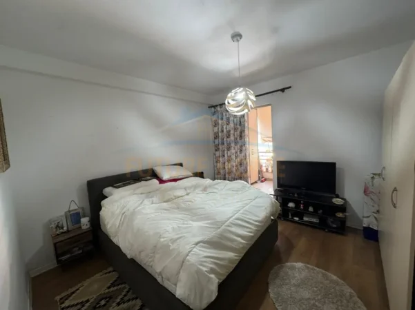 Tirane, shitet apartament 2+1 Kati 3, 116 m² 163.000 € (YZBERISHT)